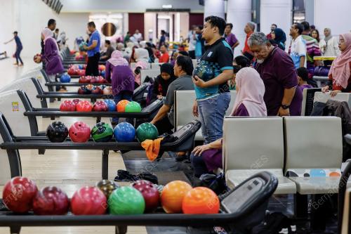PROGRAM BOLING PERSAHABATAN BERSAMA KOMUNITI