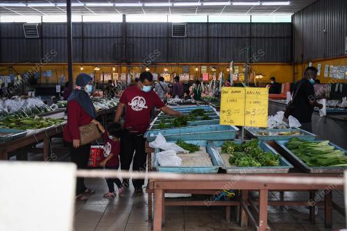 ELAK PEMBELIAN PANIK BERIKUTAN PERINTAH KAWALAN PERGERAKAN 