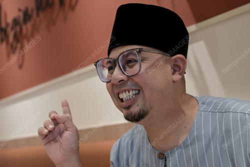 ABU HURAIRAH ROSLAN
