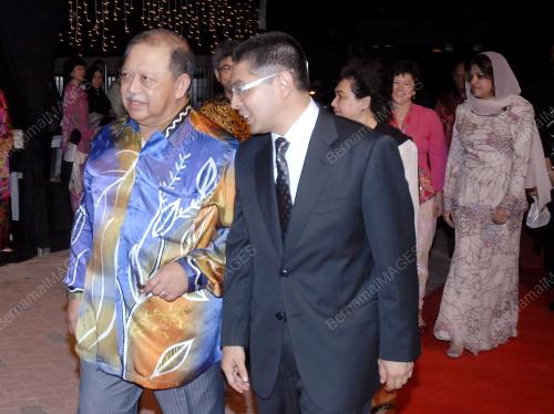 TUANKU SYED SIRAJUDDIN