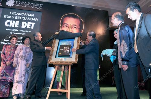 TUN DR MAHATHIR MOHAMED