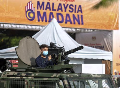 SETAHUN BERSAMA KERAJAAN MADANI