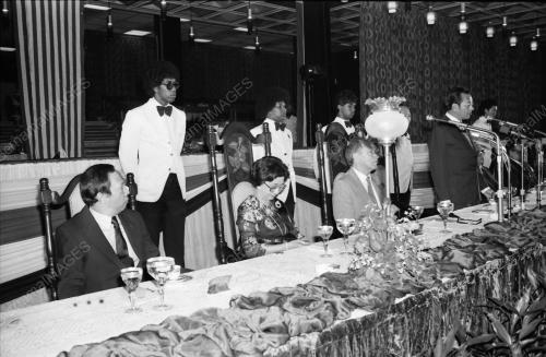 MAKAN MALAM
