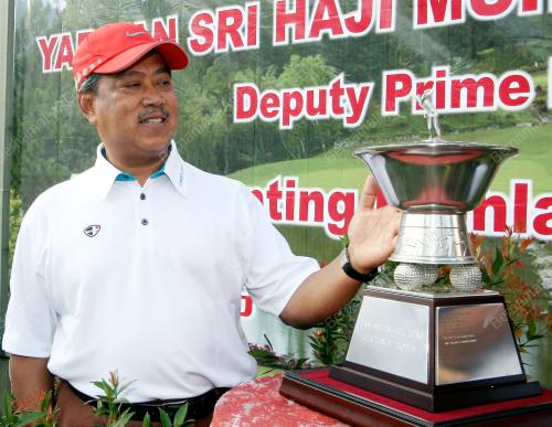 MUHYIDDIN YASSIN