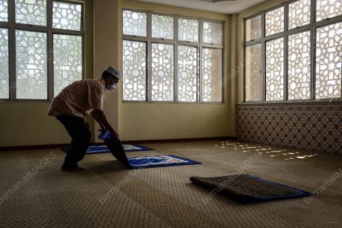 PERSIAPAN MASJID BAGI SOLAT TERAWIH