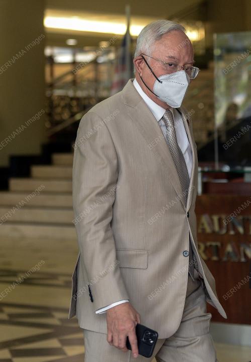 DATUK SERI NAJIB TUN RAZAK