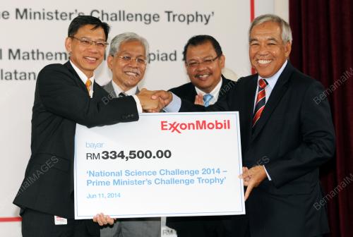 KL13_11062014_UKM_EXXON