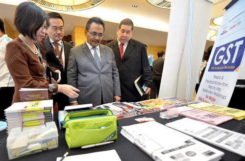 KL13_11072014_GST