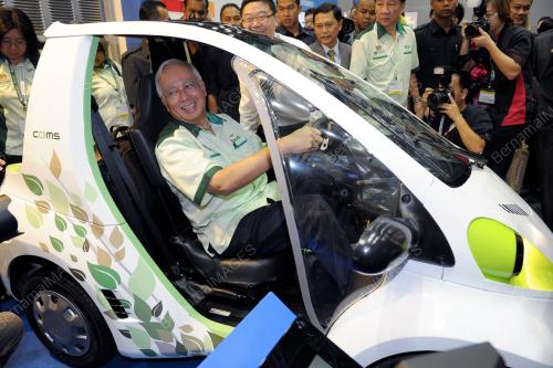 KL13_11102012_PM_HIJAU