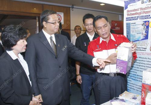 ISMAIL SABRI YAAKOB