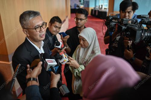 TENGKU DATUK SERI ZAFRUL ABDUL AZIZ