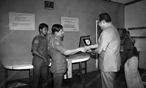 KL13_12102015_ABU_BAKAR
