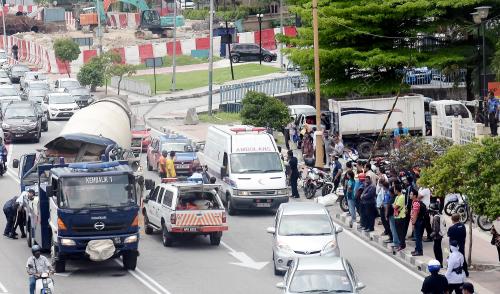 KL13_13052015_KEMALANGAN