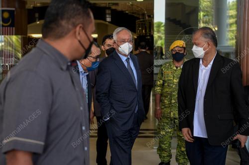 DATUK SERI NAJIB TUN RAZAK
