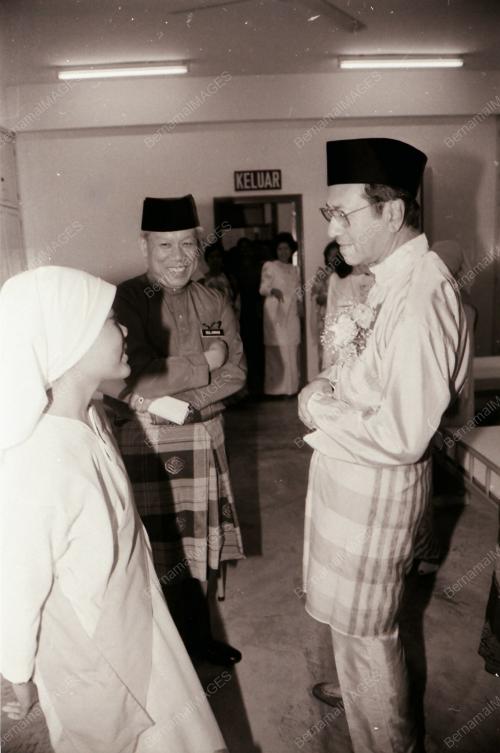 DATO' SERI DR. MAHATHIR BIN MOHAMAD