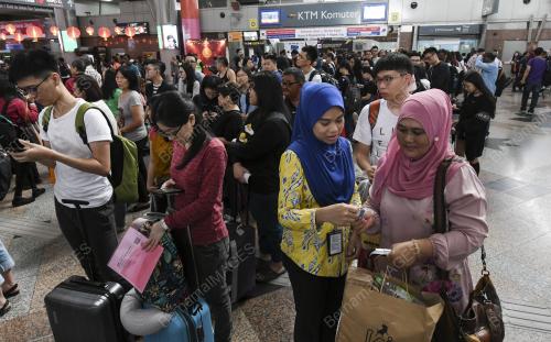 KL13_14022018_KTM_BN201802098572