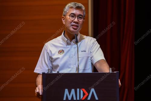 TENGKU DATUK SERI ZAFRUL TENGKU ABDUL AZIZ