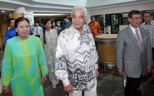 SULTAN AZLAN SHAH