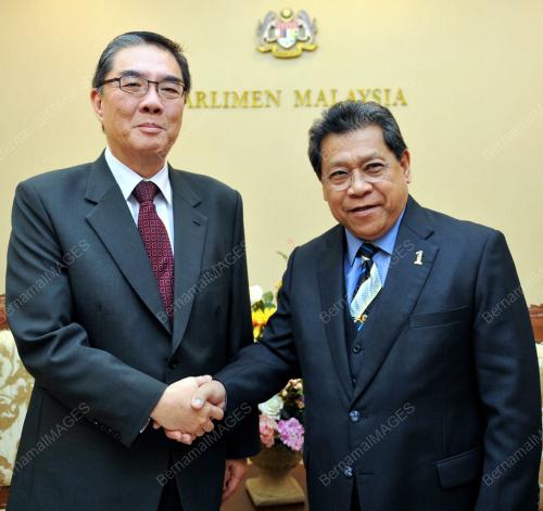 KL13_14032012_PANDIKAR_AMIN