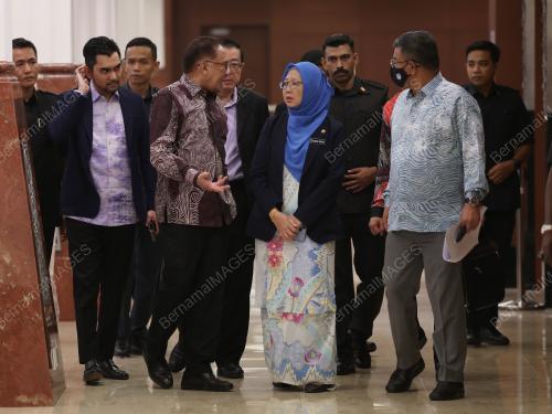 DATUK SERI ANWAR IBRAHIM