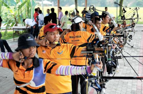 ATLET MEMANAH