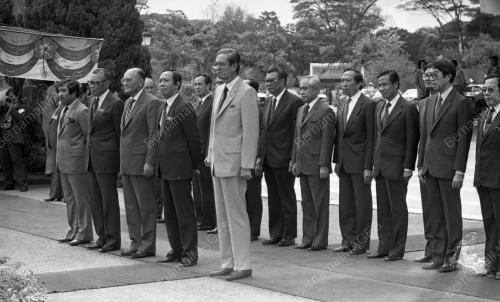 PERDANA MENTERI THAILAND