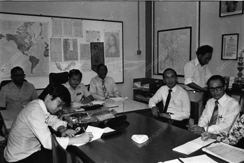 POS BRICKFIELDS