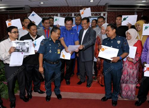KL13_15082014_DBKL