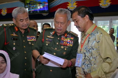 KL13_15102015_ATM-1