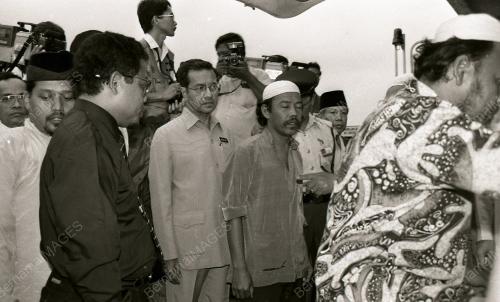 KL13_160190_SUBANG