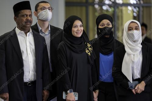 PUTERI SARAH LIYANA MEGAT KAMARUDDIN