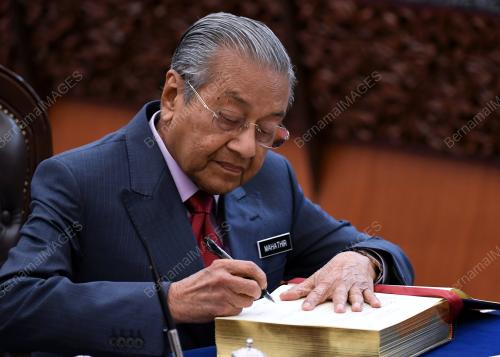 KL13_16072018_PARLIMEN_BN201807153195