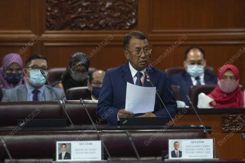 DATUK SERI ISMAIL ABDUL MUTALIB