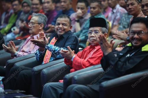 TAN SRI AYOB KHAN MYDIN PITCHAY