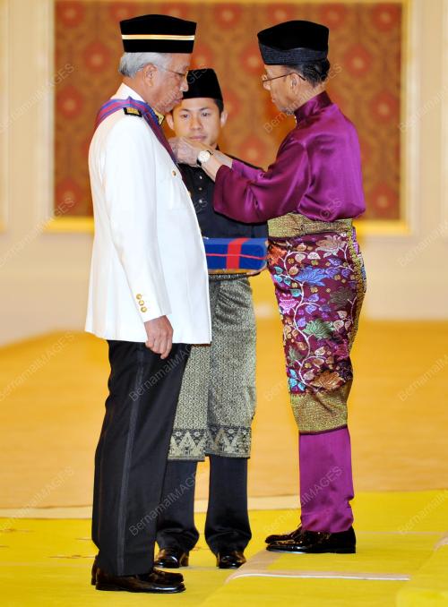 KL13_16102012_AGONG_DARJAH