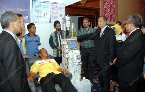 ISMAIL SABRI YAAKOB