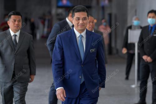 DATUK SERI AZMIN ALI