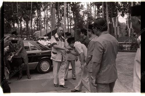 SULTAN SELANGOR LAWAT TAMAN PERTANIAN BUKIT CERAKAH