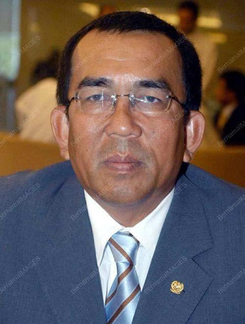 DATUK JOHARI BAHARUM