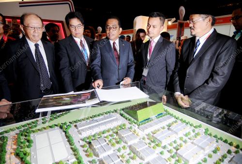 KL13_18082015_KHALID_JOHOR