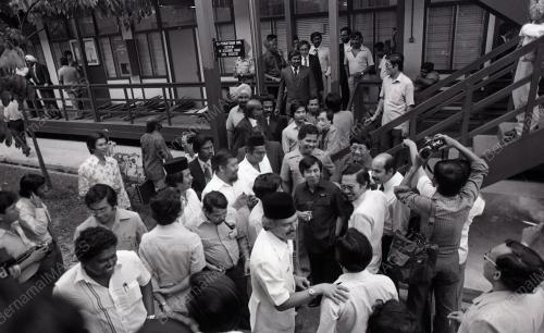 DISEMBER 1982