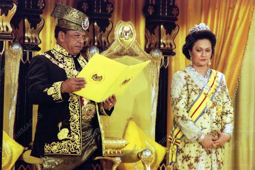 KL13_19022016_AGONG_TABAL