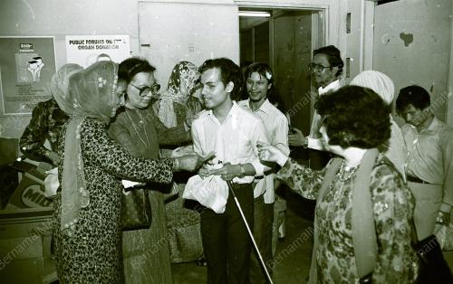 TUNGKU KHURSHIAH SAMPAI KUIH RAYA