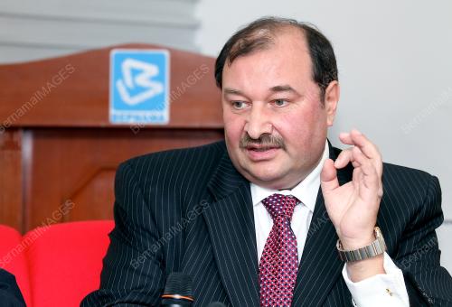 IHOR V. HUMENNYI