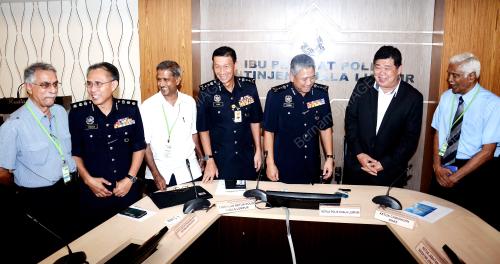 KL13_19052015_PERSATUAN_KEPOLISAN_KOMUNITI