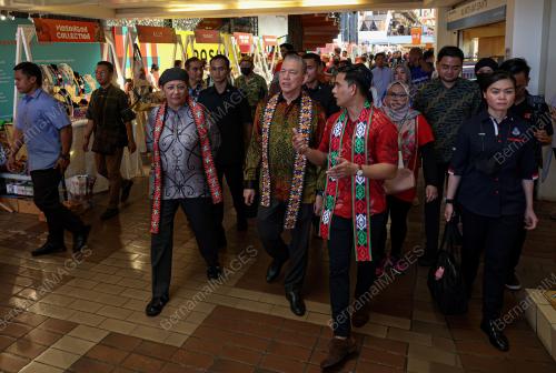 DATUK SERI FADILLAH YUSOF