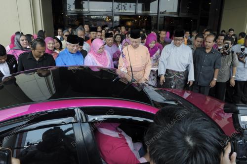 DATUK SERI MOHD NAJIB RAZAK