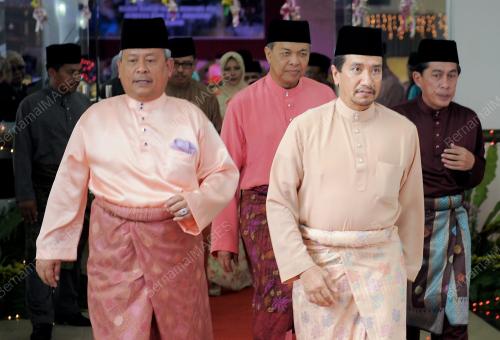 TUANKU MIZAN ZAINAL ABIDIN