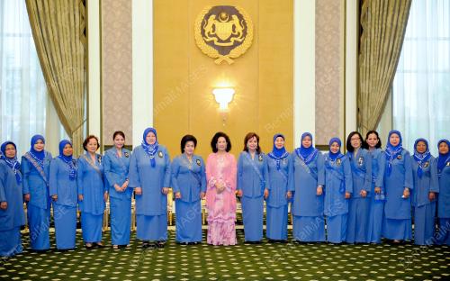 KL13_20022012_AGONG