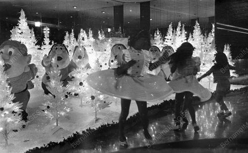 KL13_20032019_SUASANA_KRISMAS